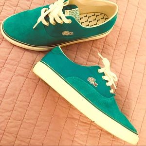 LACOSTE - LOW TOP SNEAKERS